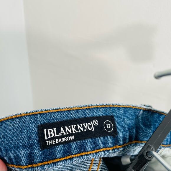 BlankNYC The Barrow Vintage High Rise Distressed Cutoff Denim Shorts 27 - Picture 9 of 10